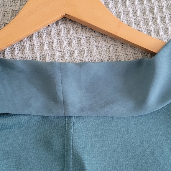 Ann Taylor Sweater, NWT - Picture 10 of 15